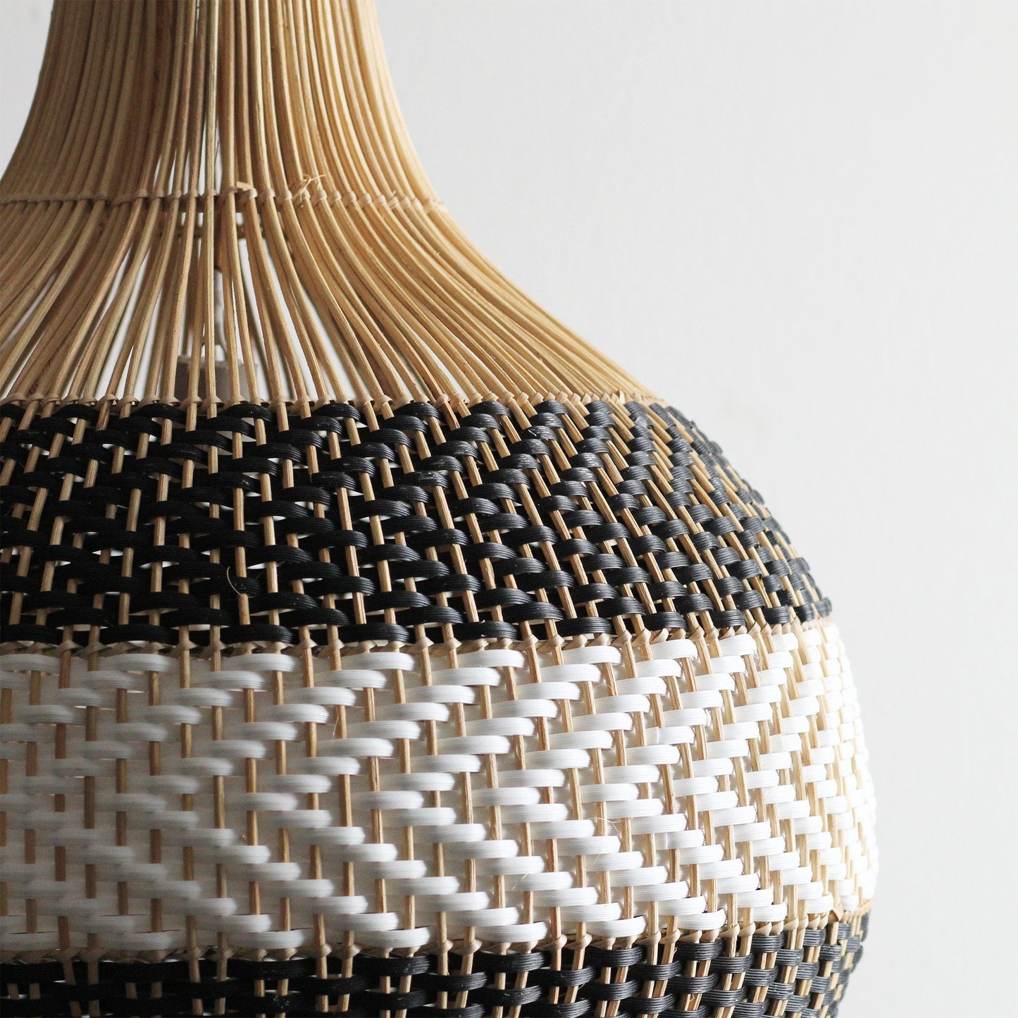 luminária pendente rustica, luminaria pendente, pendente, Luminária Pendente Rattan, luminaria de bambu,