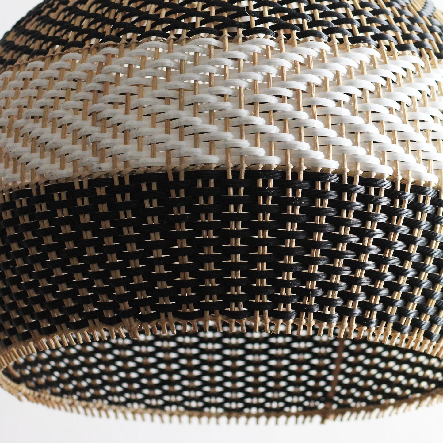 luminária pendente rustica, luminaria pendente, pendente, Luminária Pendente Rattan, luminaria de bambu,