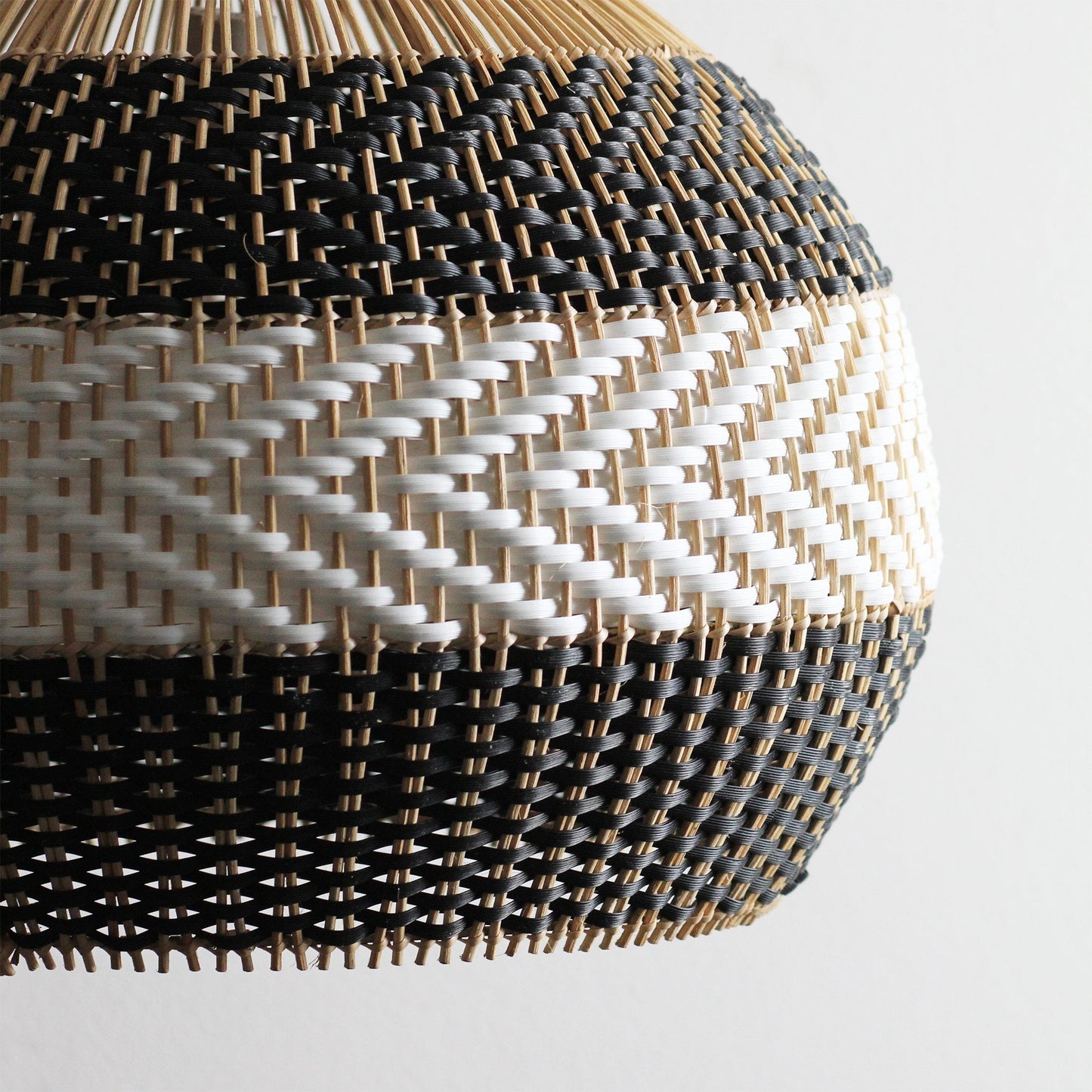 luminária pendente rustica, luminaria pendente, pendente, Luminária Pendente Rattan, luminaria de bambu,